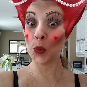 Meet your Posher, Beverly